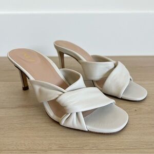 Inez Isa White Chalk Sandal Heels size 6.5